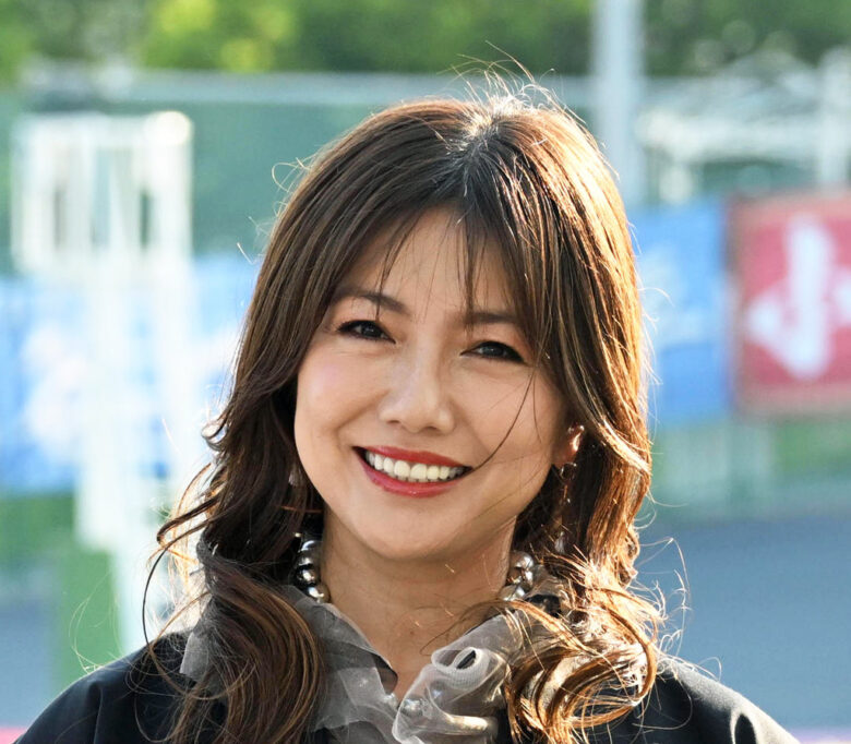 島谷ひとみ　顔１